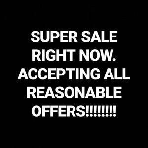 Everything Must Go!!!!